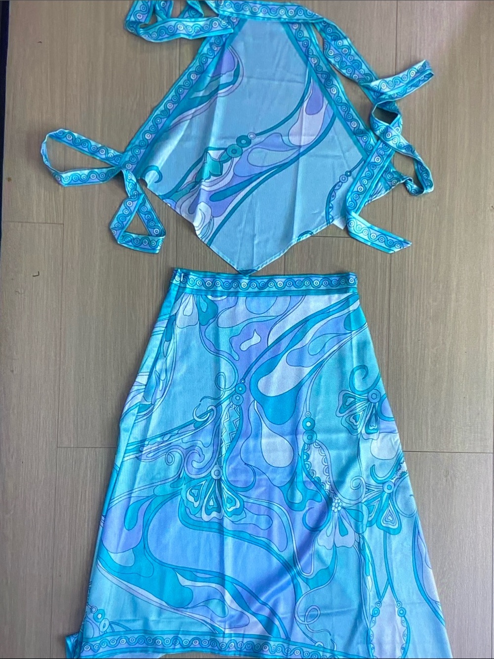 Emilio Pucci Aqua-Turquoise Silk Backless Halter Dress - Picture 7 of 8